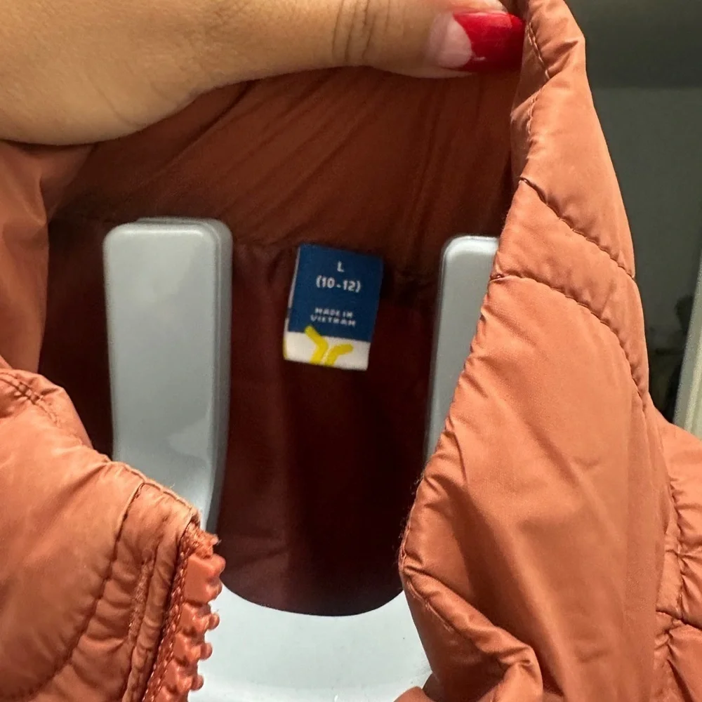 Old Navy stylish rust