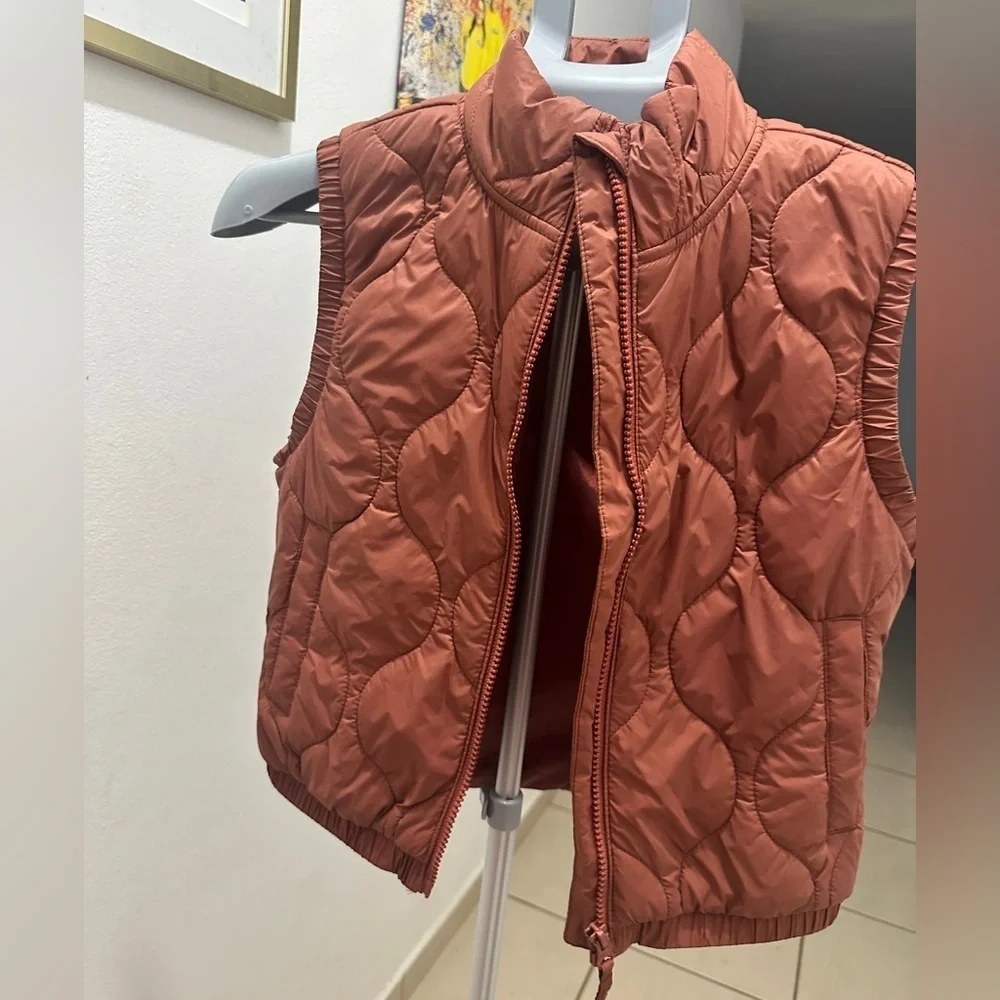 Old Navy stylish rust