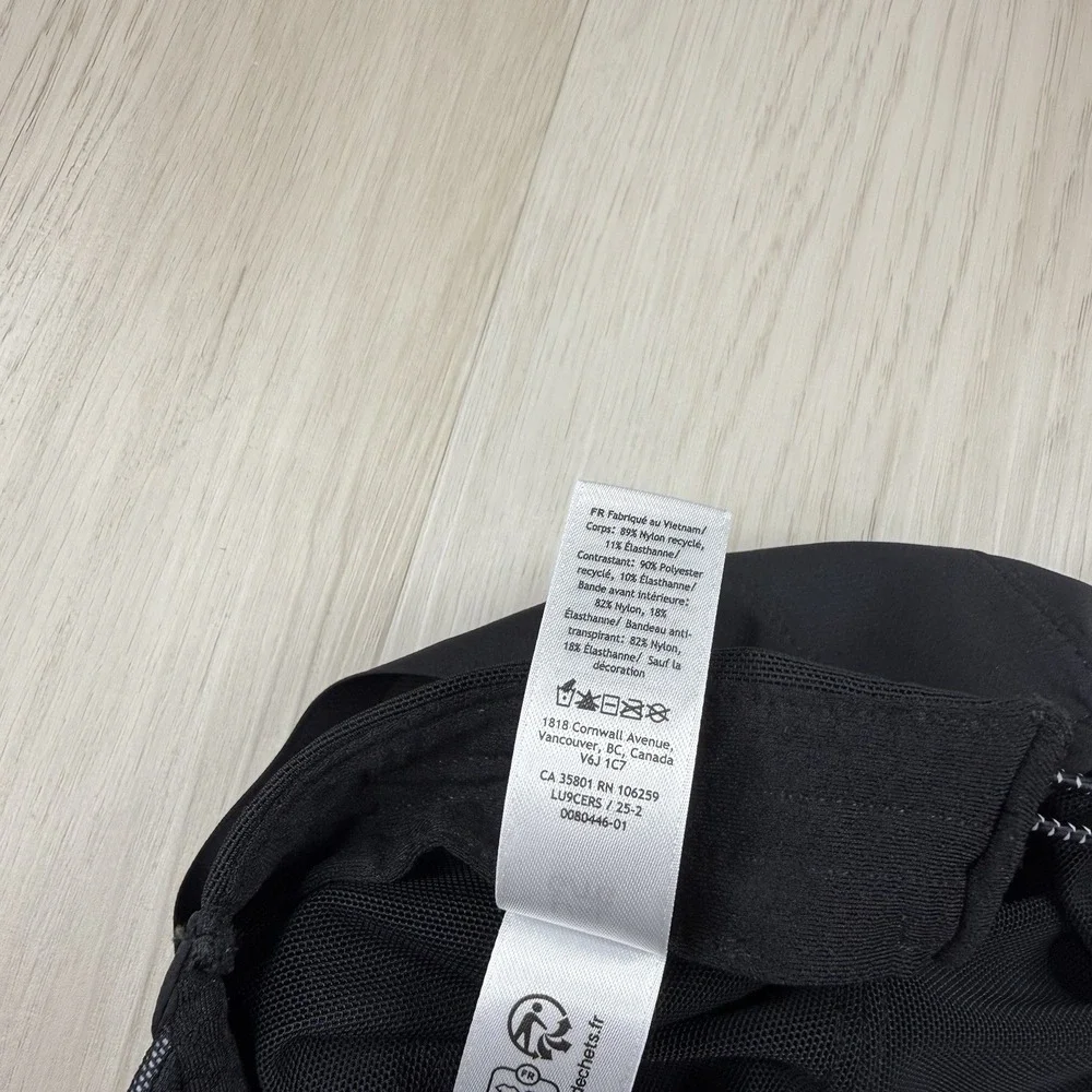 lululemon athletica small pinch