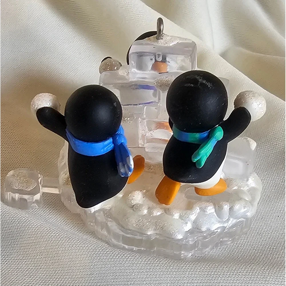 Hallmark vtg penguin