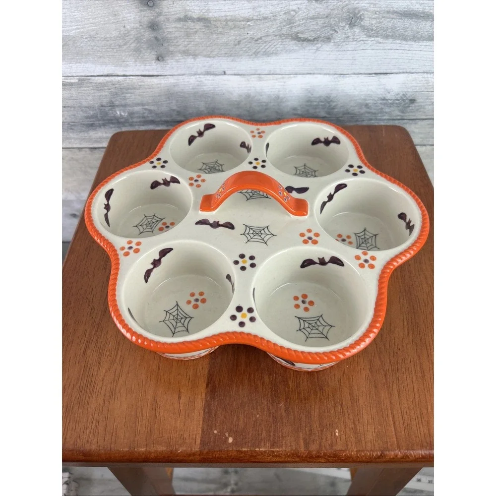 Temptations Halloween Boofetti 6 SLOT CUPCAKE tray muffin dish-bats spider web