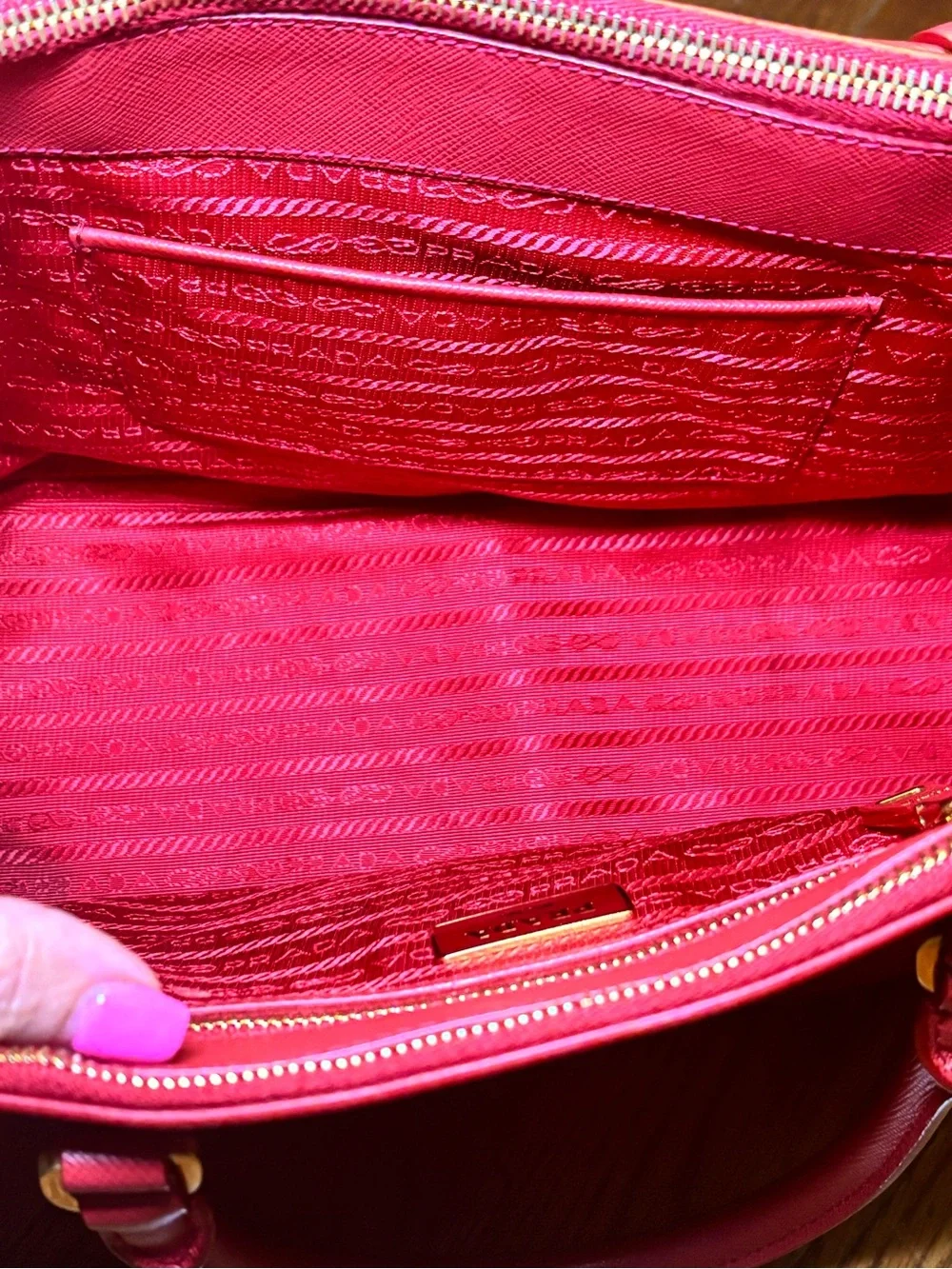 Prada gorgeous bn1801
