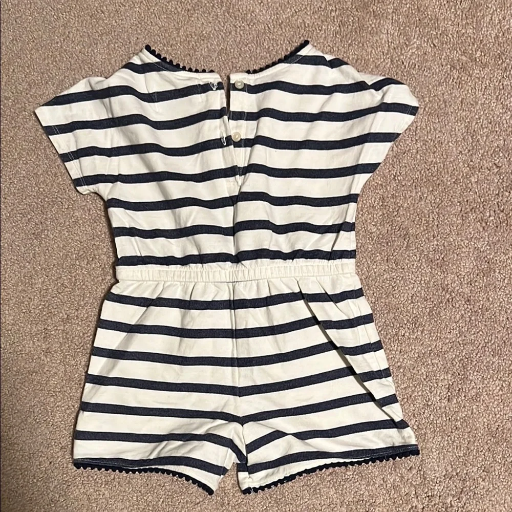 Old Navy this stylish