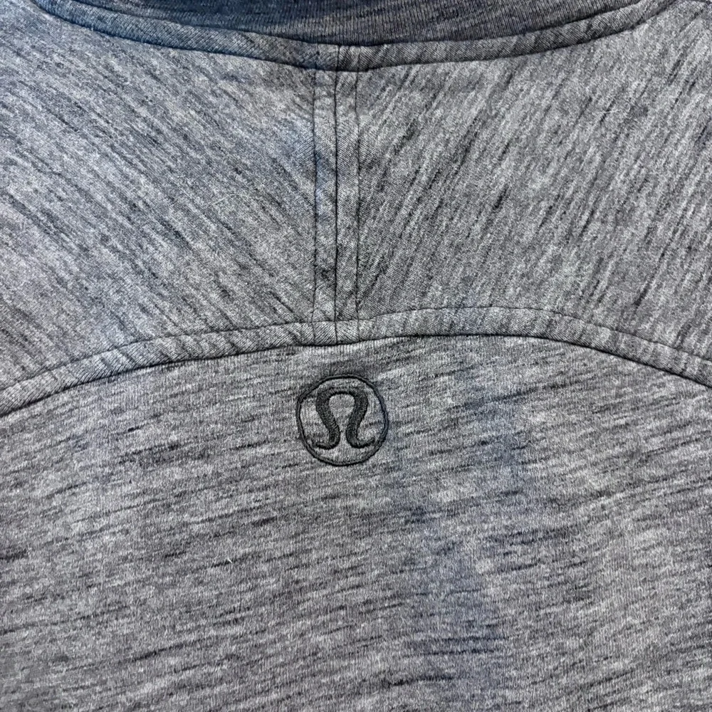 LULULEMON To You Tunic in Heathered Core Dark Grey