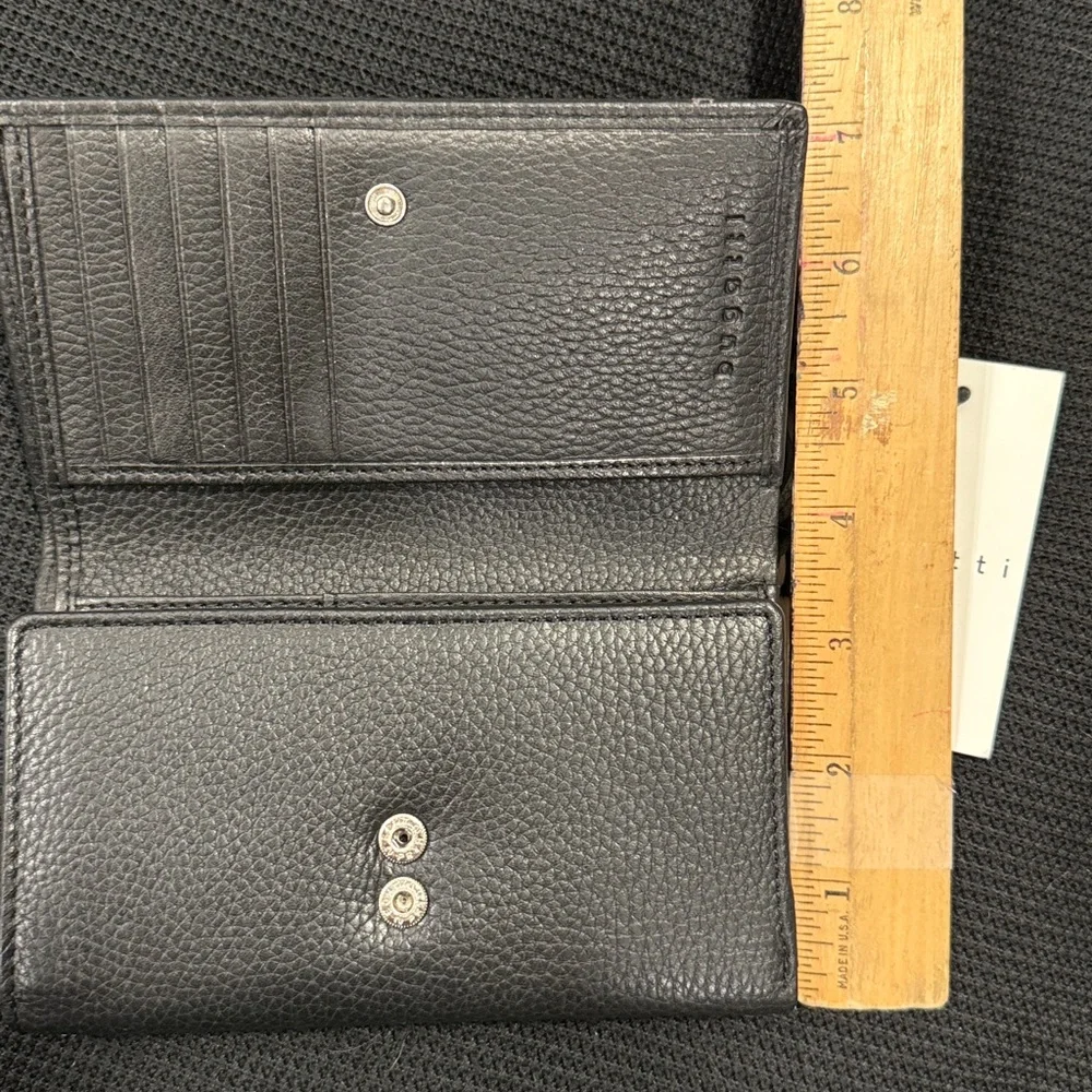 Bugatti trifold wallet