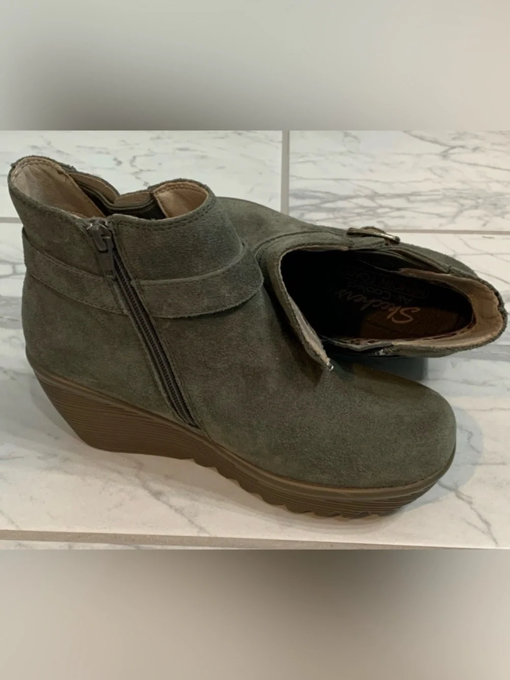 Skechers wedge ankle