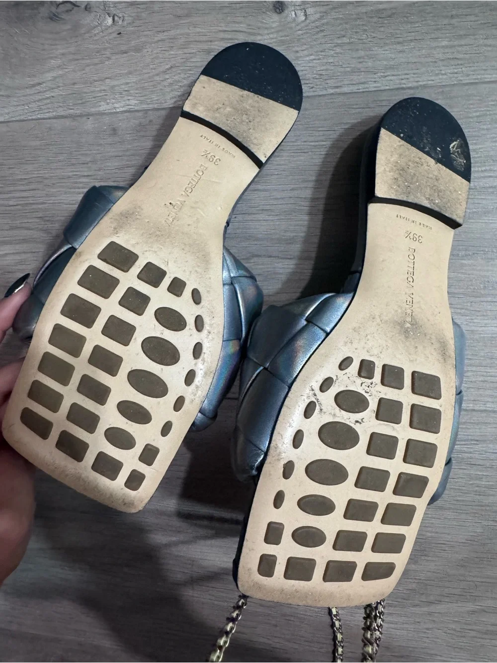 Bottega Veneta iconic intrecciato