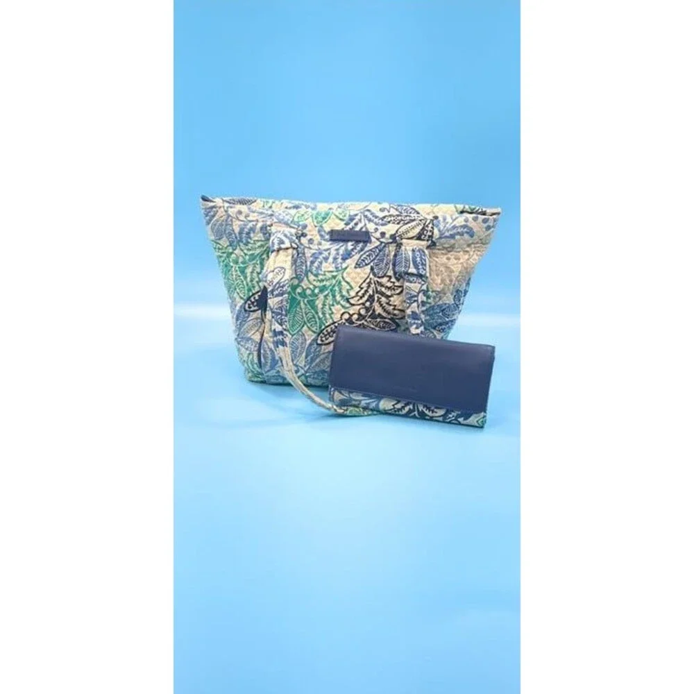 Vera Bradley Santiago Hensley Bag with Snap Close Accordion Wallet Floral