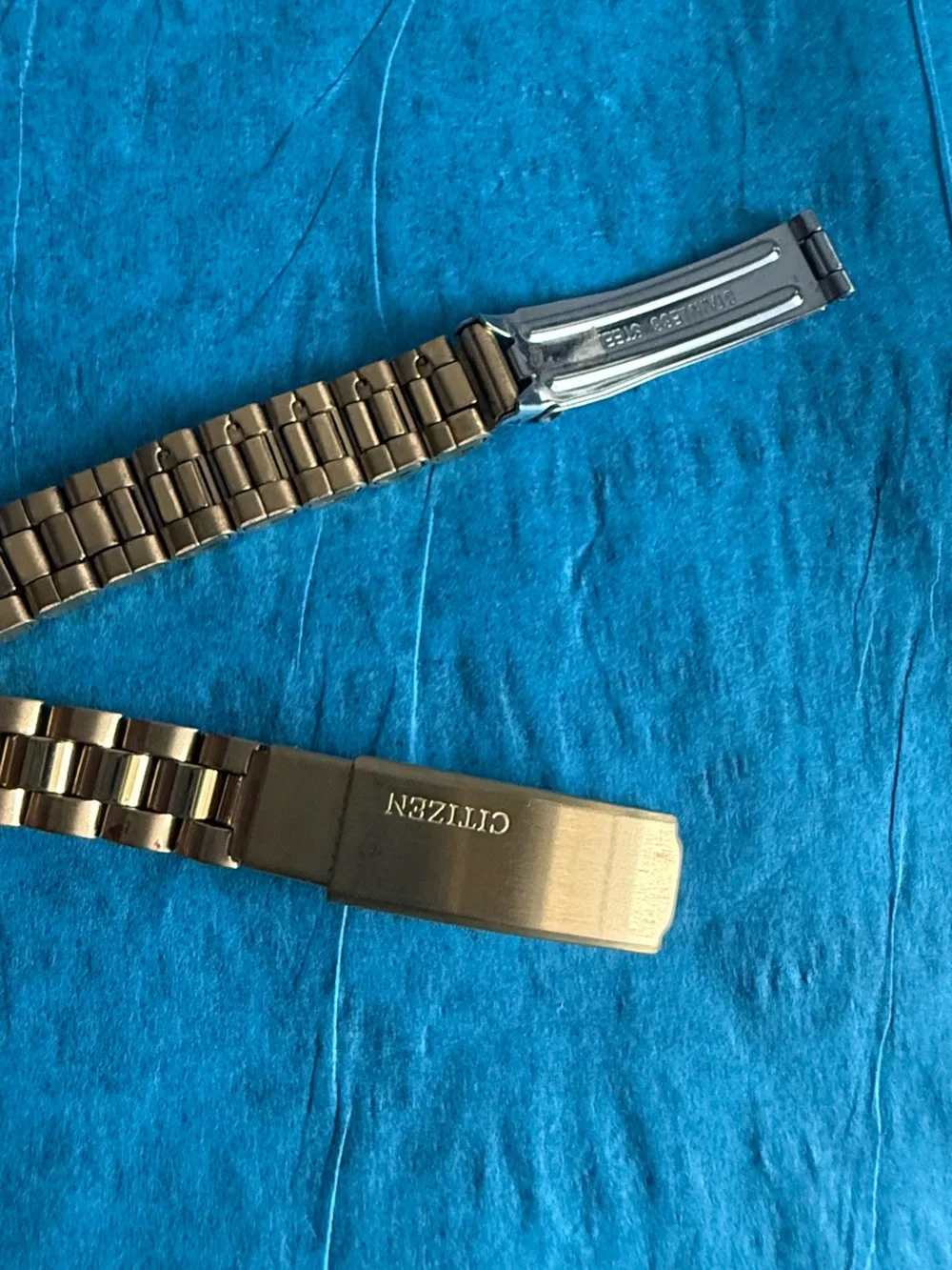 Citizen gold tone