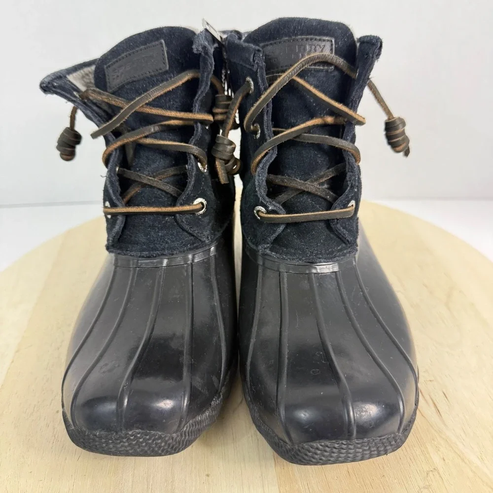 Sperry women top
