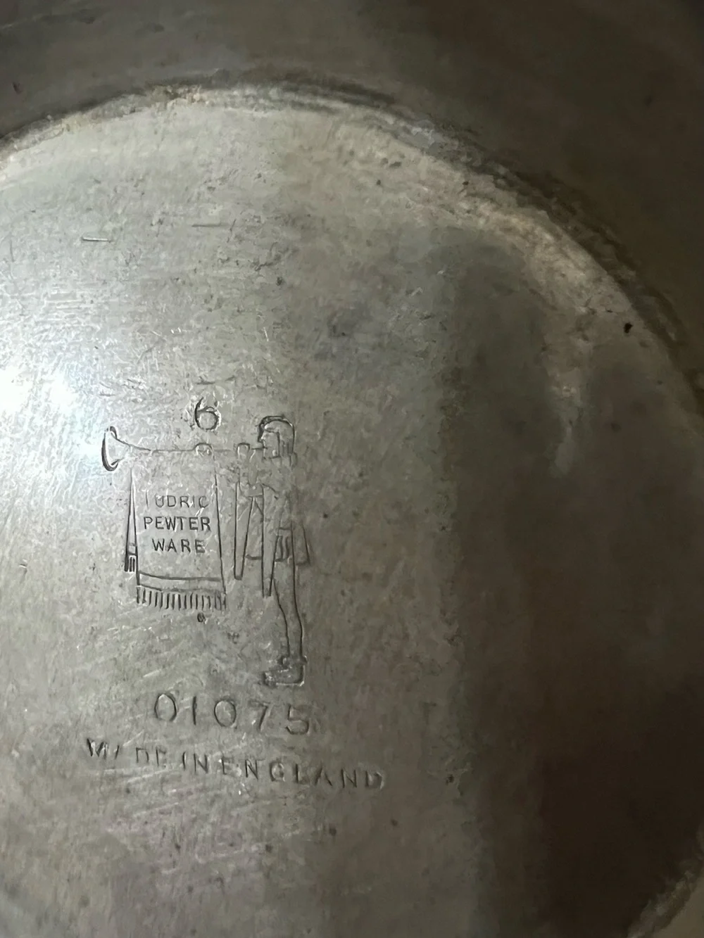 Mixed elegant pewter