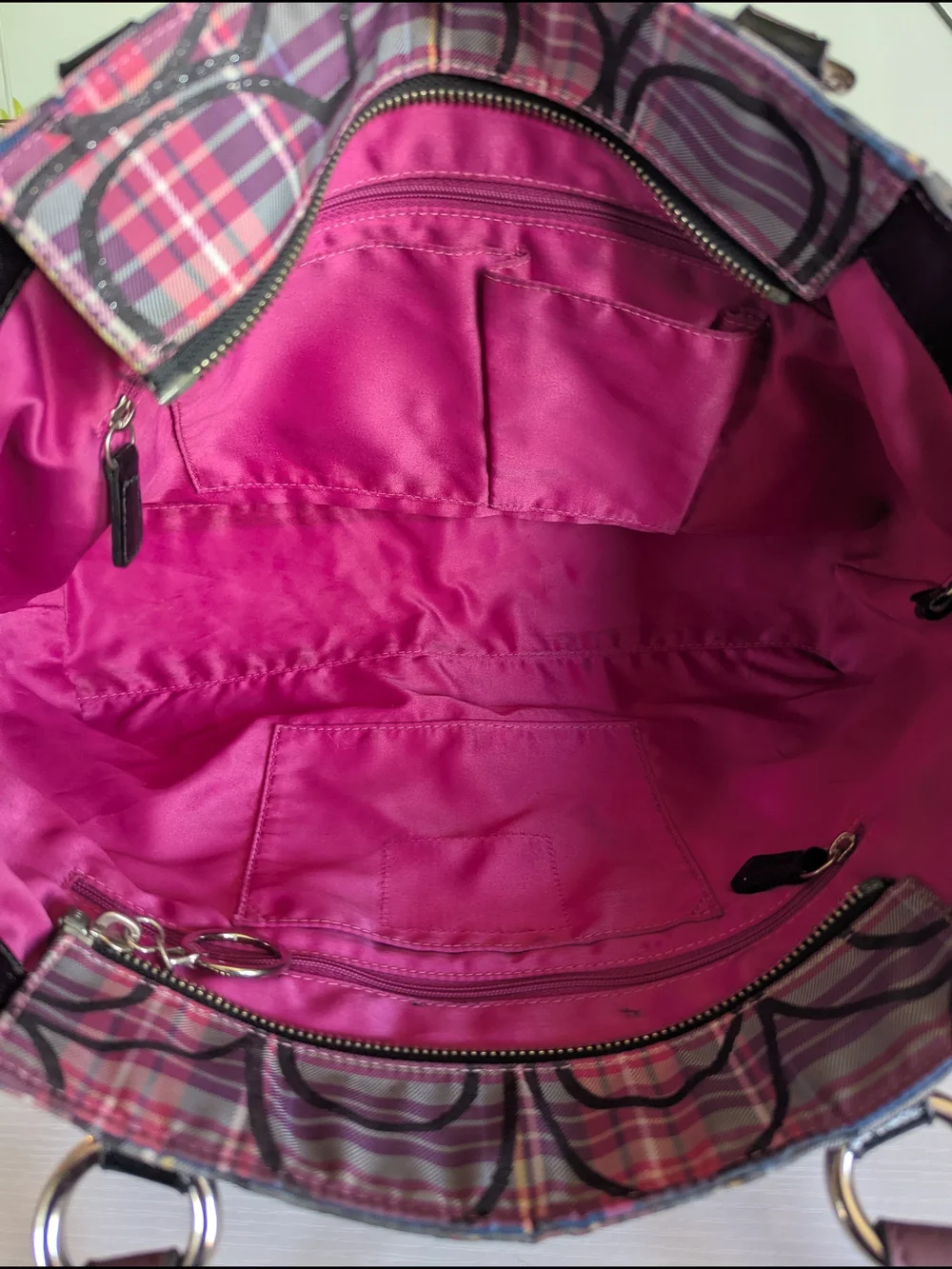 Coach popppy tartan