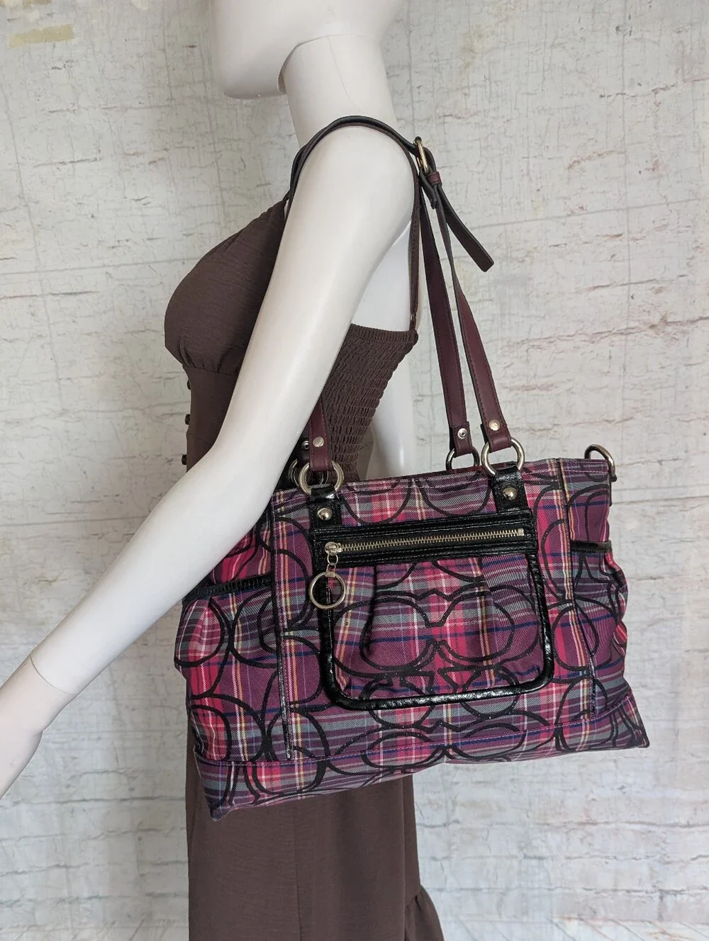 Coach popppy tartan