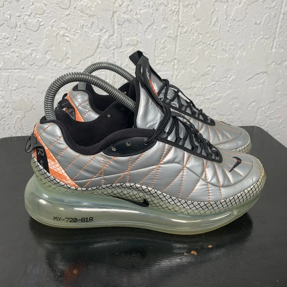 Nike Air‎ MX-720-818 Mens Size 6 Womens Size 7.5 Running Shoes Silver Orange
