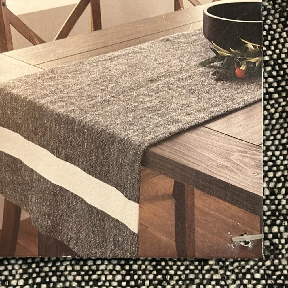 NWT Smith & Harken 100% Linen Table Runner 18” x 60” Black Cream Oeko-Tex NEW