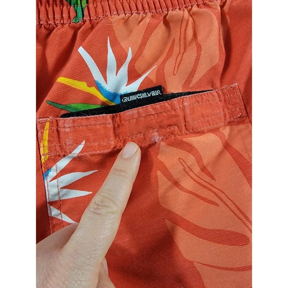 Quiksilver has minor