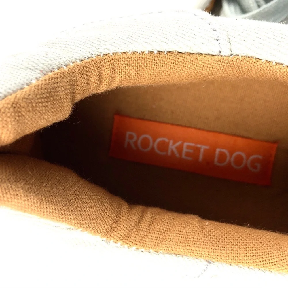 Rocket Dog tan cotton