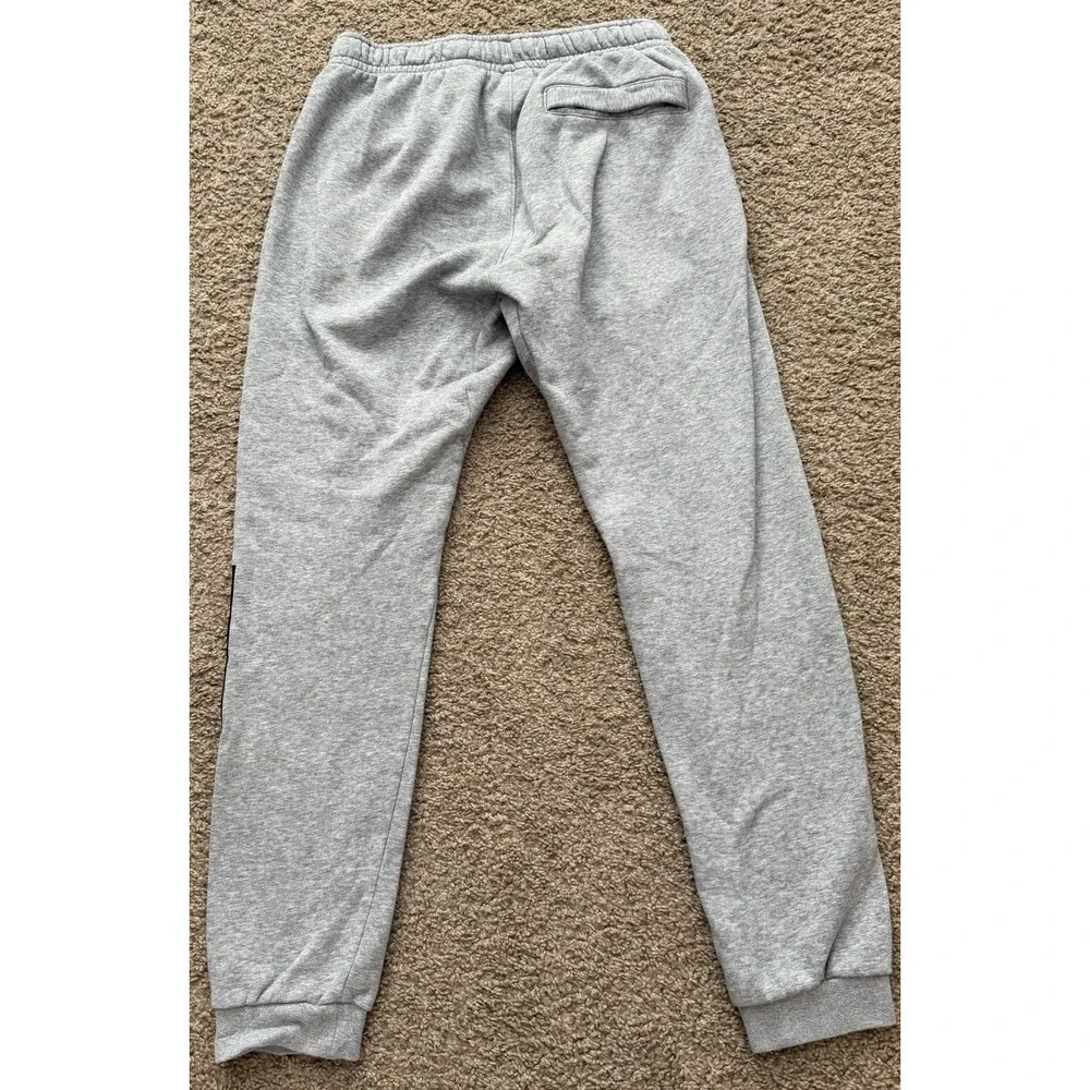 Nike Just Do It Mens Size Small Joggers Sweatpants Gray Drawstring Elastic Waist