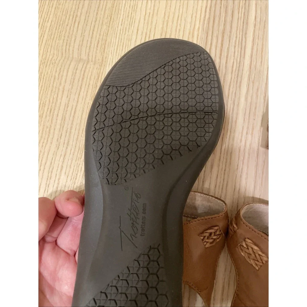 Trotters 10 woven romi