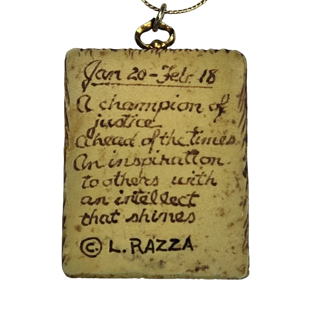 VTG 70s L. Razza Aquarius Zodiac Pendant Necklace Gold Tone Retro Gift Kitsch