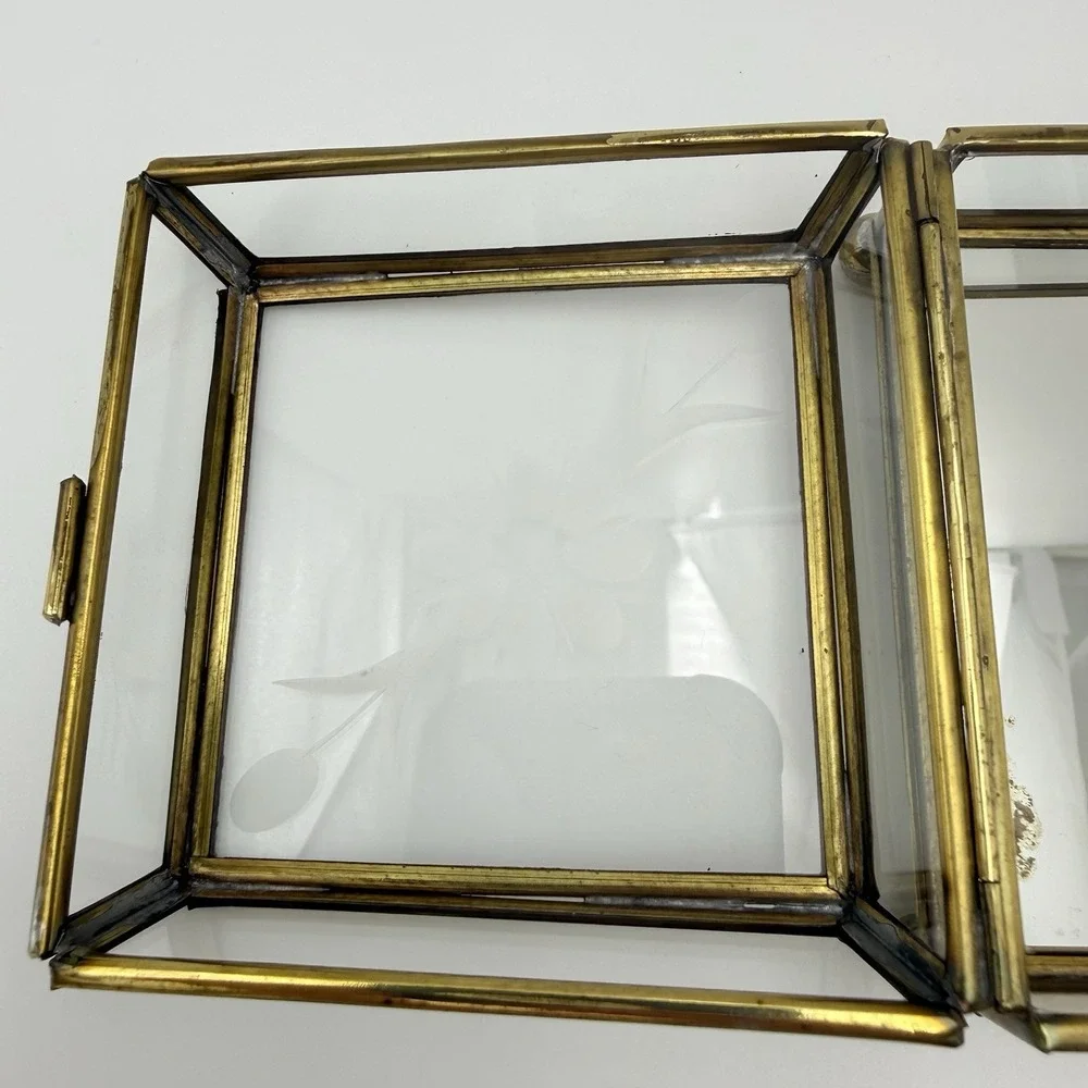 The Unbranded Brand this mirrored