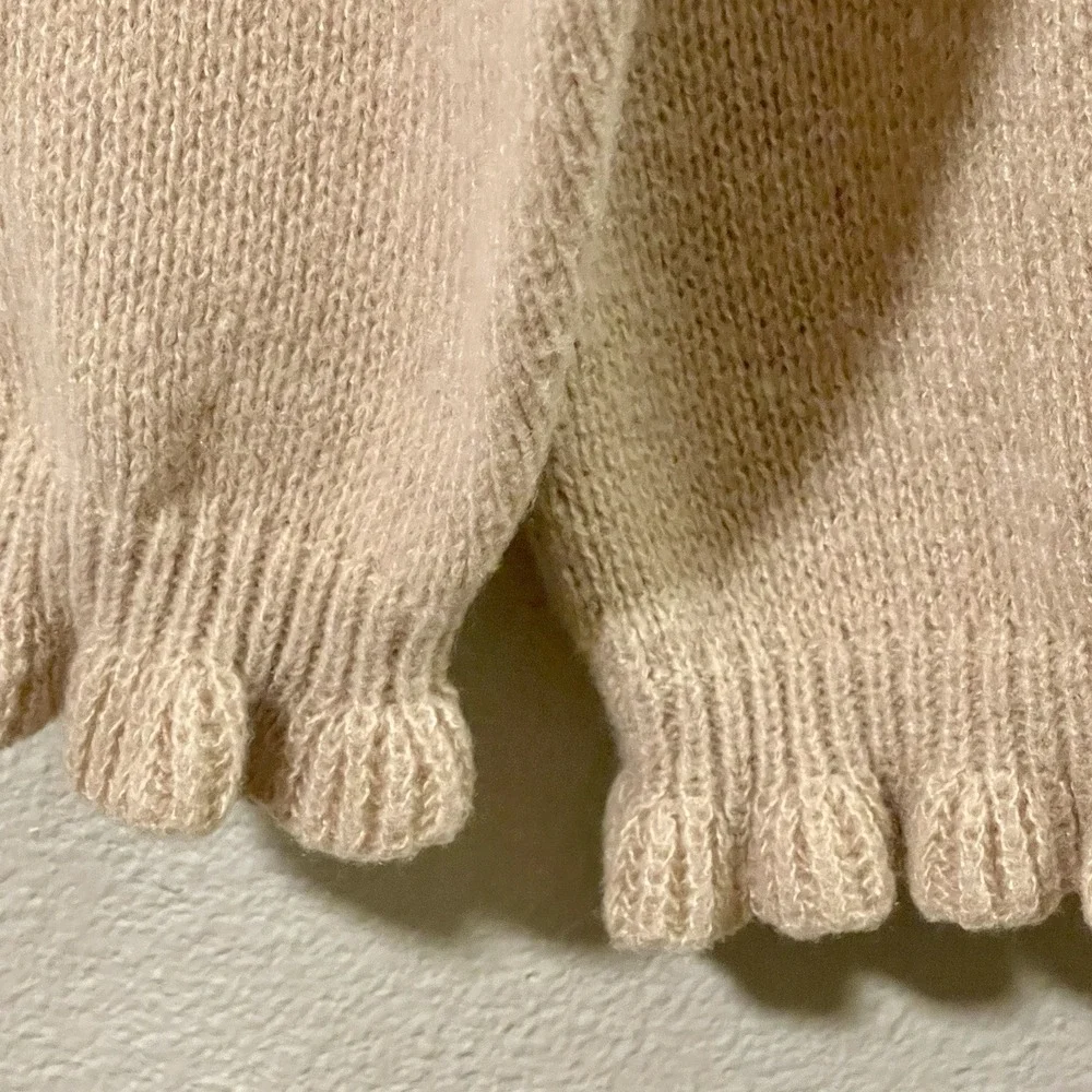 The Unbranded Brand brown ruffle