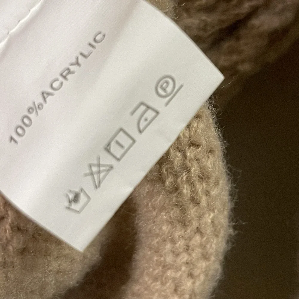 The Unbranded Brand brown ruffle