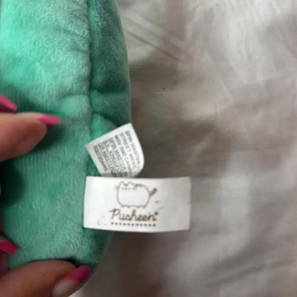 Gund watermelon pink width
