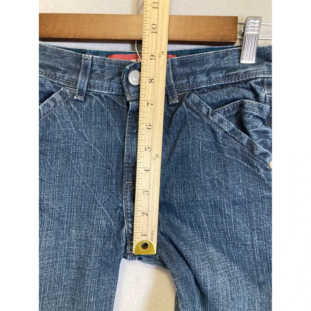 Vintage Aesthetic Levi's Size 8 Blue Denim Shorts Medium Wash‎ 100% Cotton