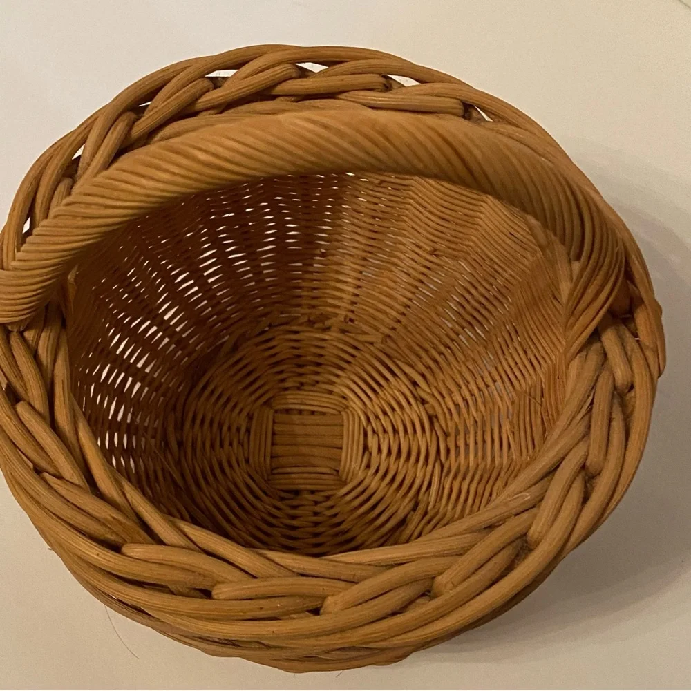 C. MARTIN BASKET VINTAGE HANDMADE SIGNED SMALL HANDLE NATURAL HOME DECOR ACCENT