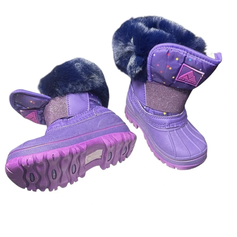 Nova Mountain brand nova
