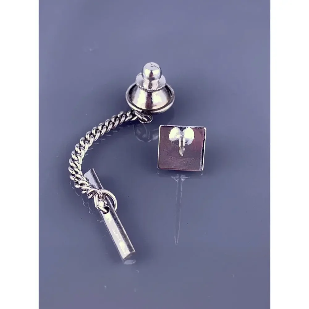 Unbranded vintage square