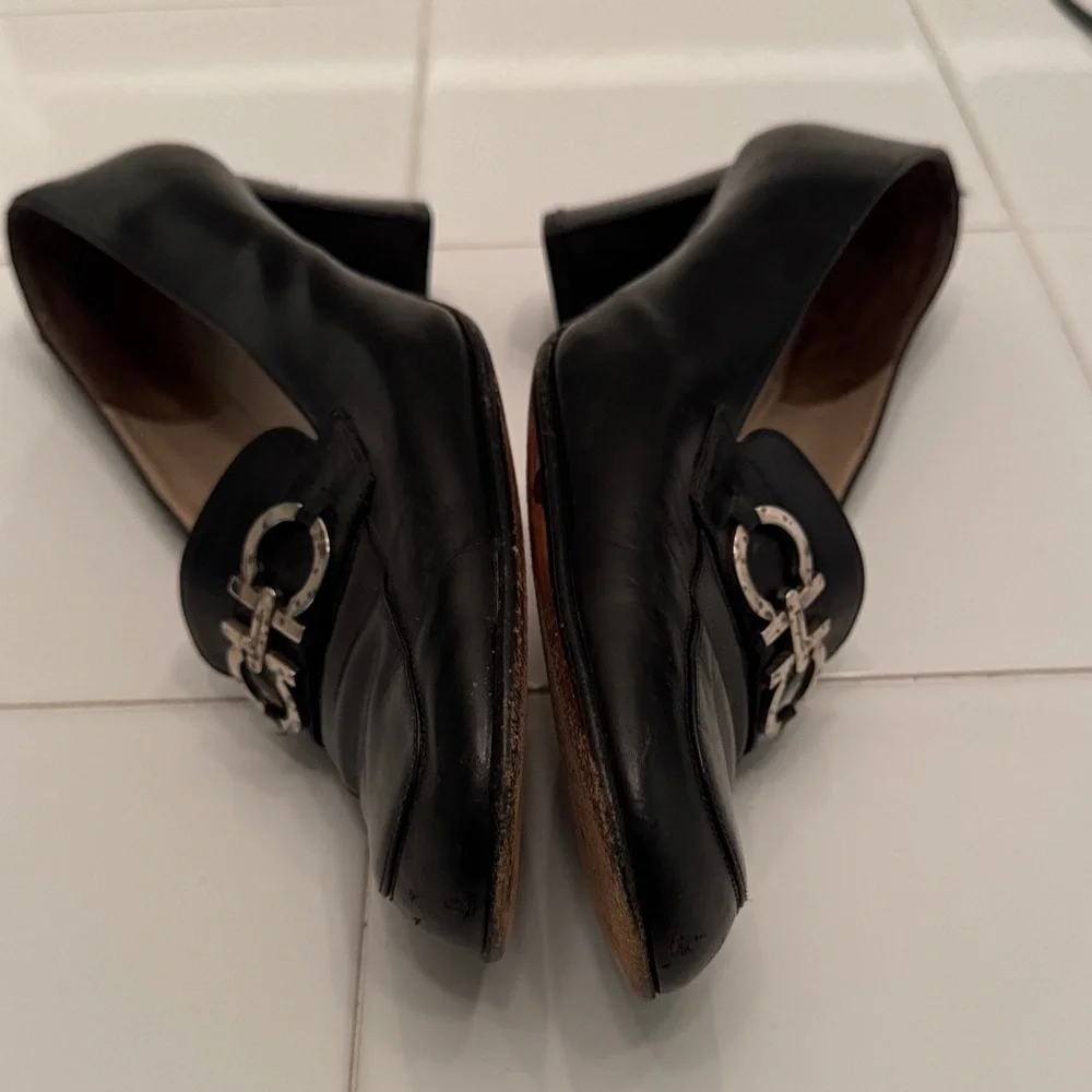 Salvatore Ferragamo chic black