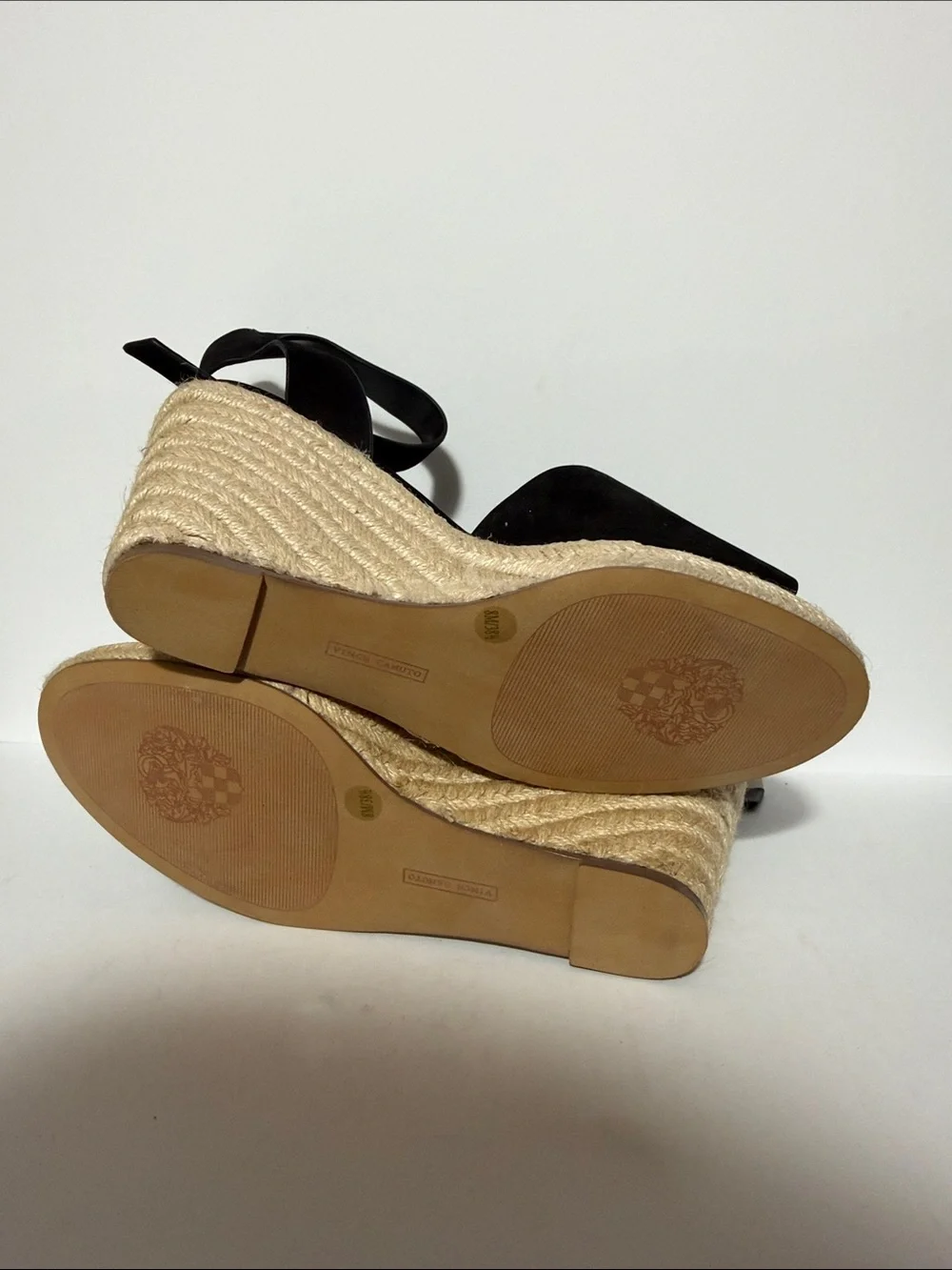 Vince Camuto stylish vince
