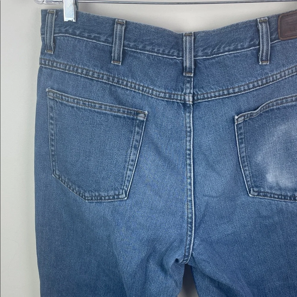 L.L. Bean 36x32 front