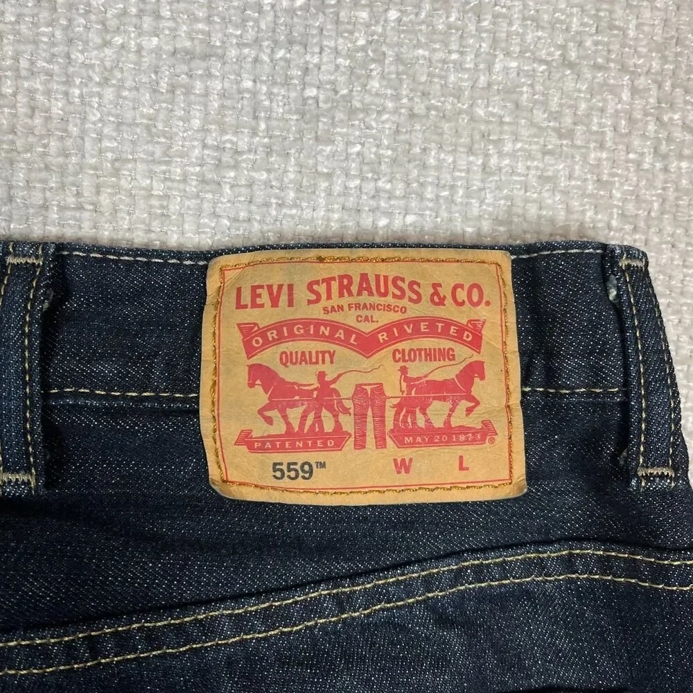 Levis levis 559