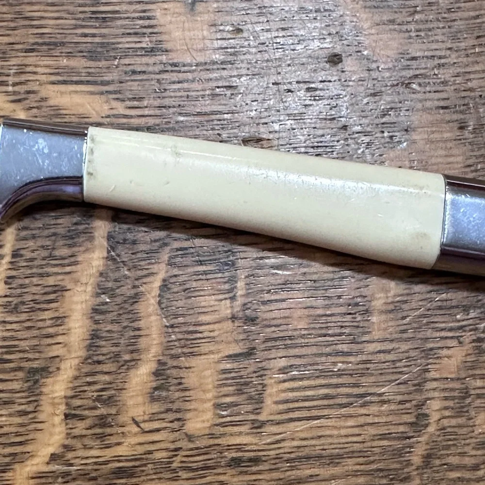 carvel hall elegant carving