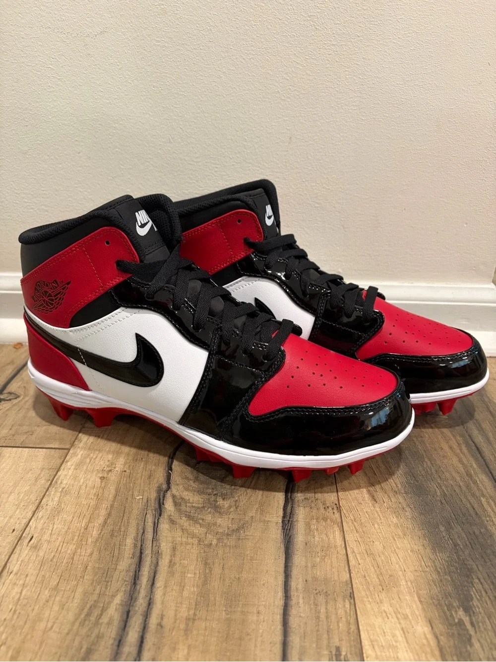 Jordan One Mid Cleats Men’s Size 10 FJ6805 601 Brand New NO BOX