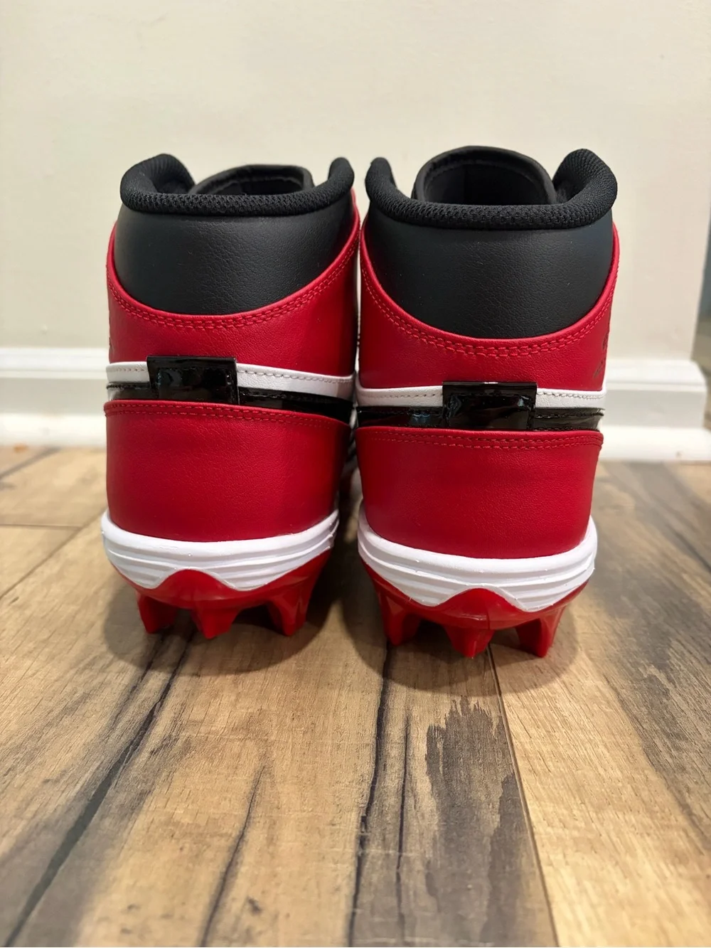 Nike jordan one