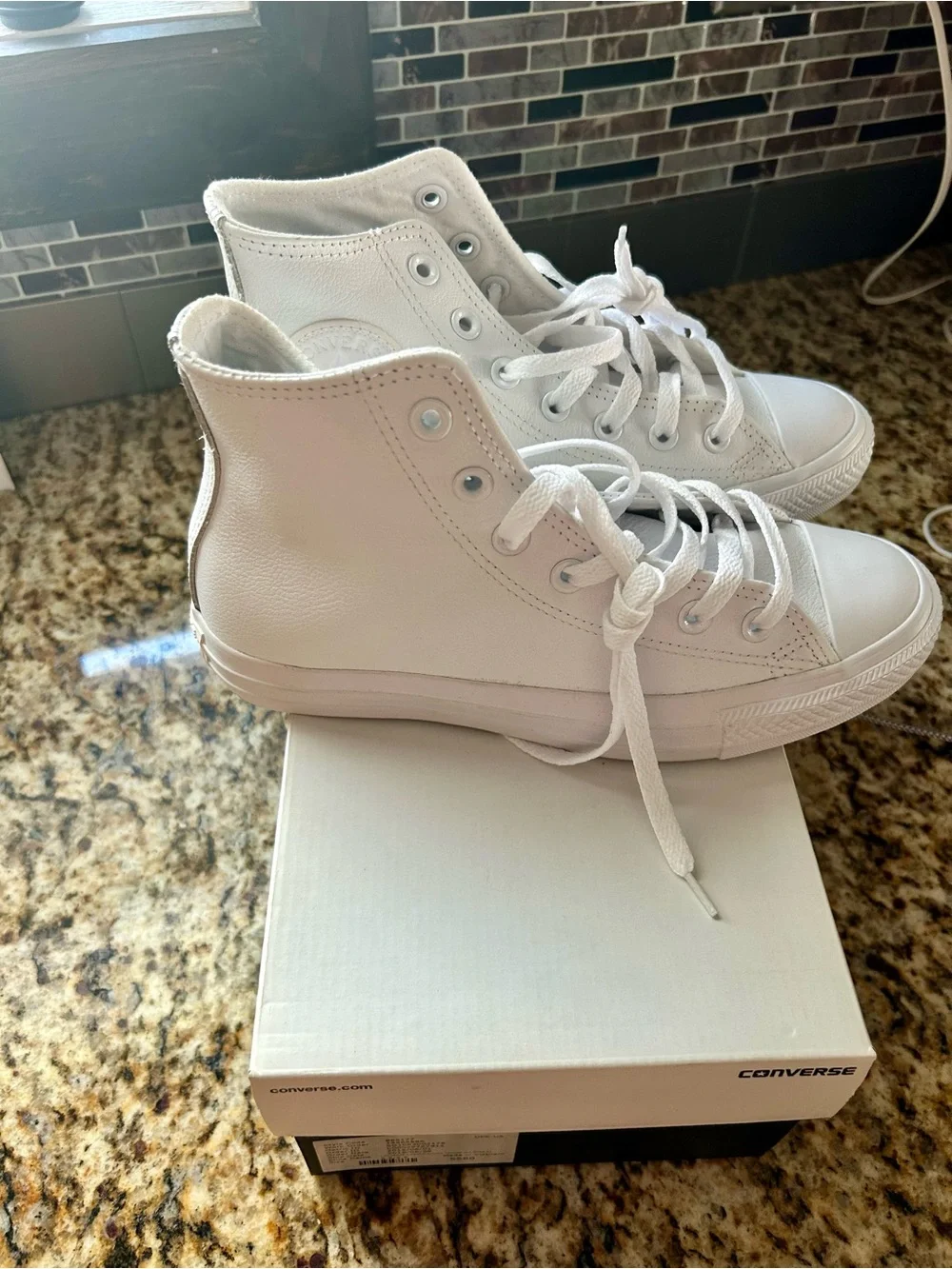 Converse all white