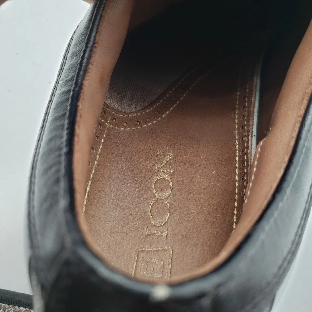 FootJoy brand style