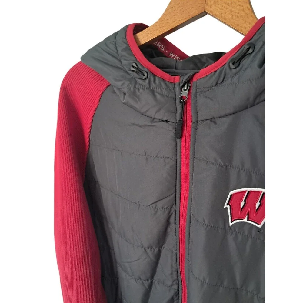 Colosseum Athletics lightweight quilted