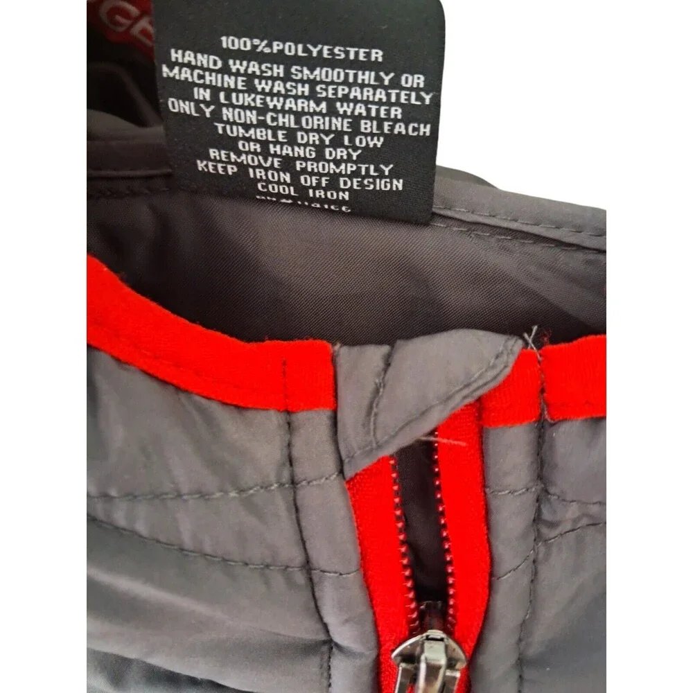 Colosseum Athletics lightweight quilted