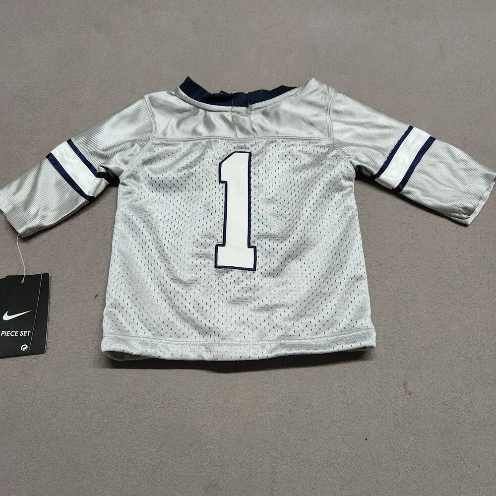 Nike infant football