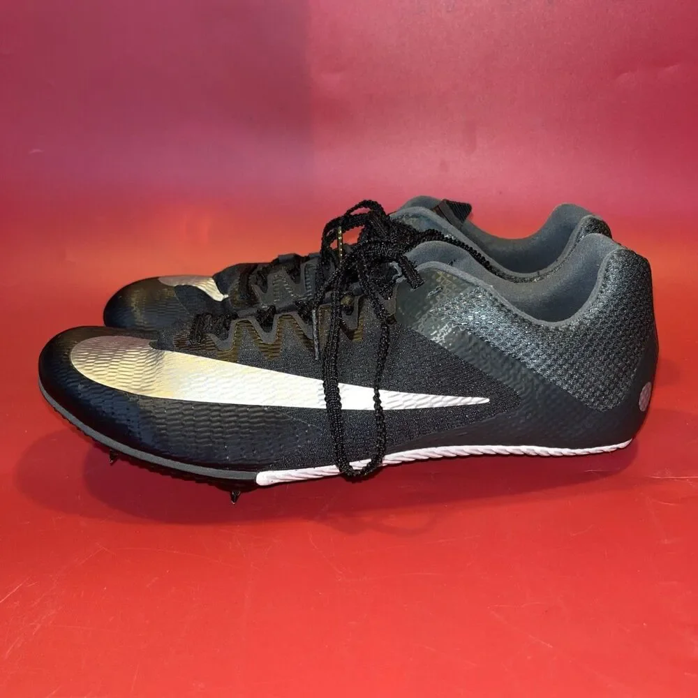 Nike zoom rival