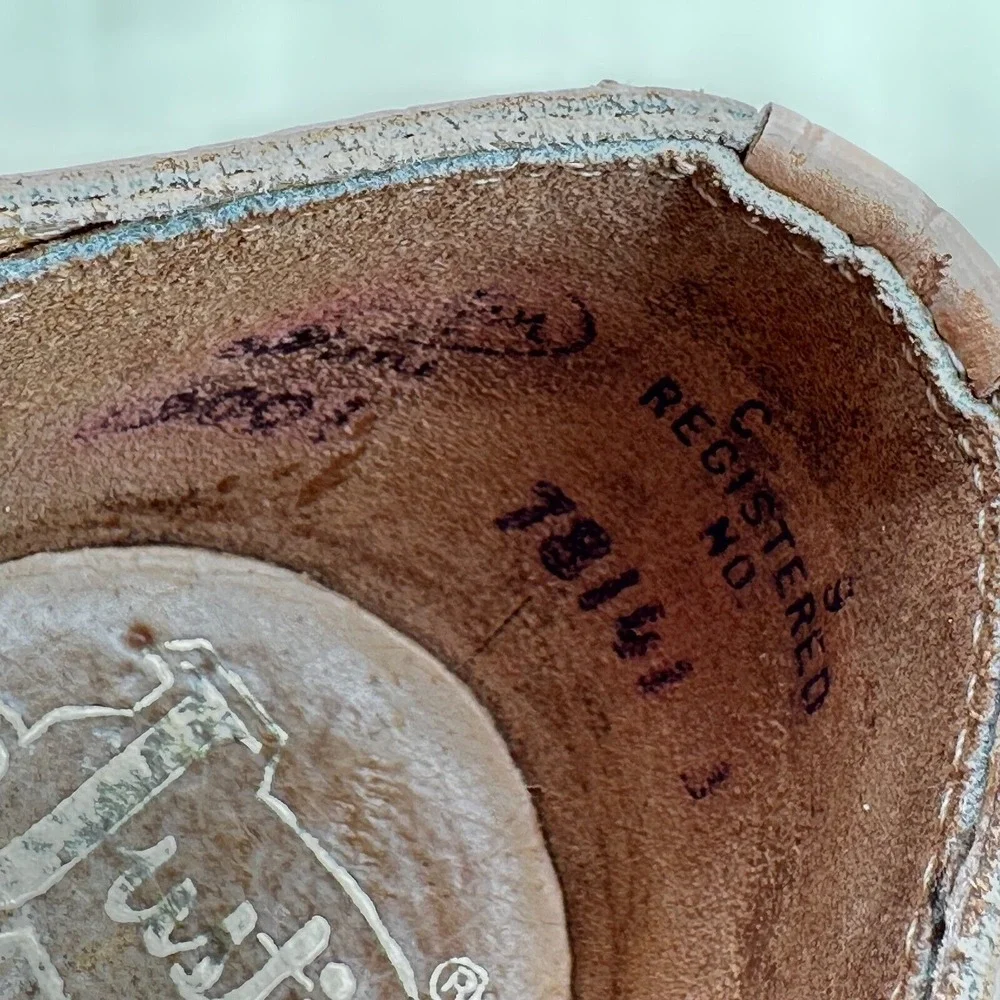 Justin Boots good please