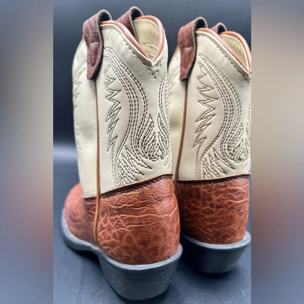 N/A stylish cowboy