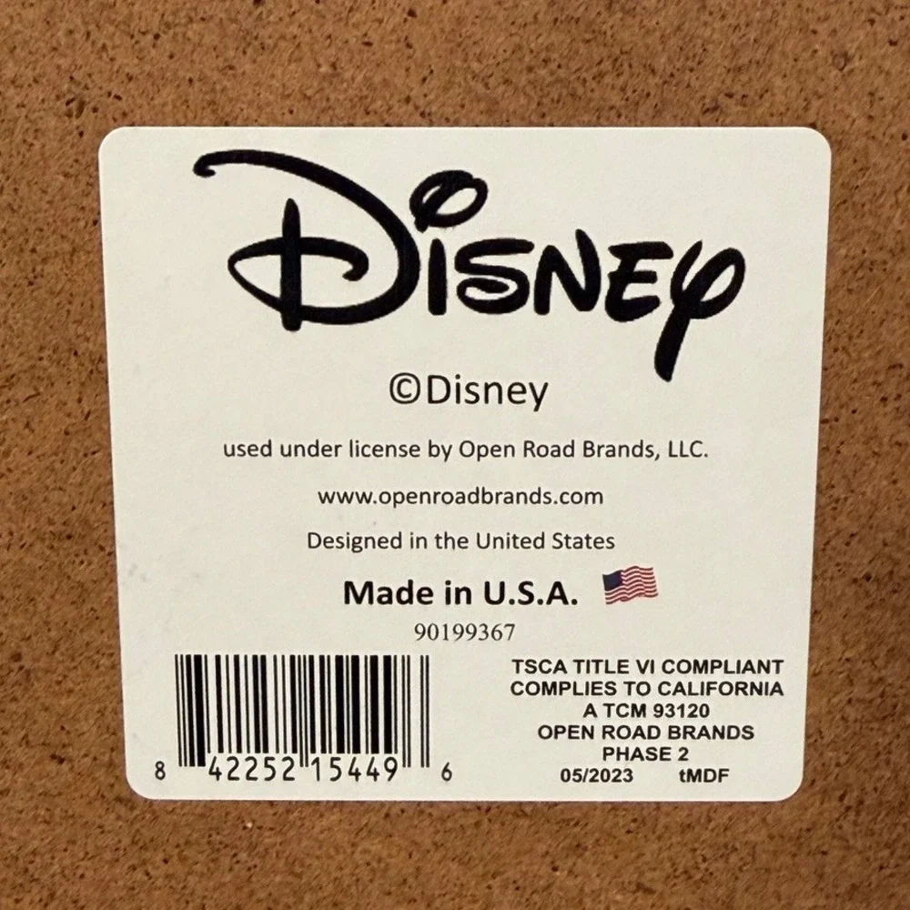 Disney excellent gently