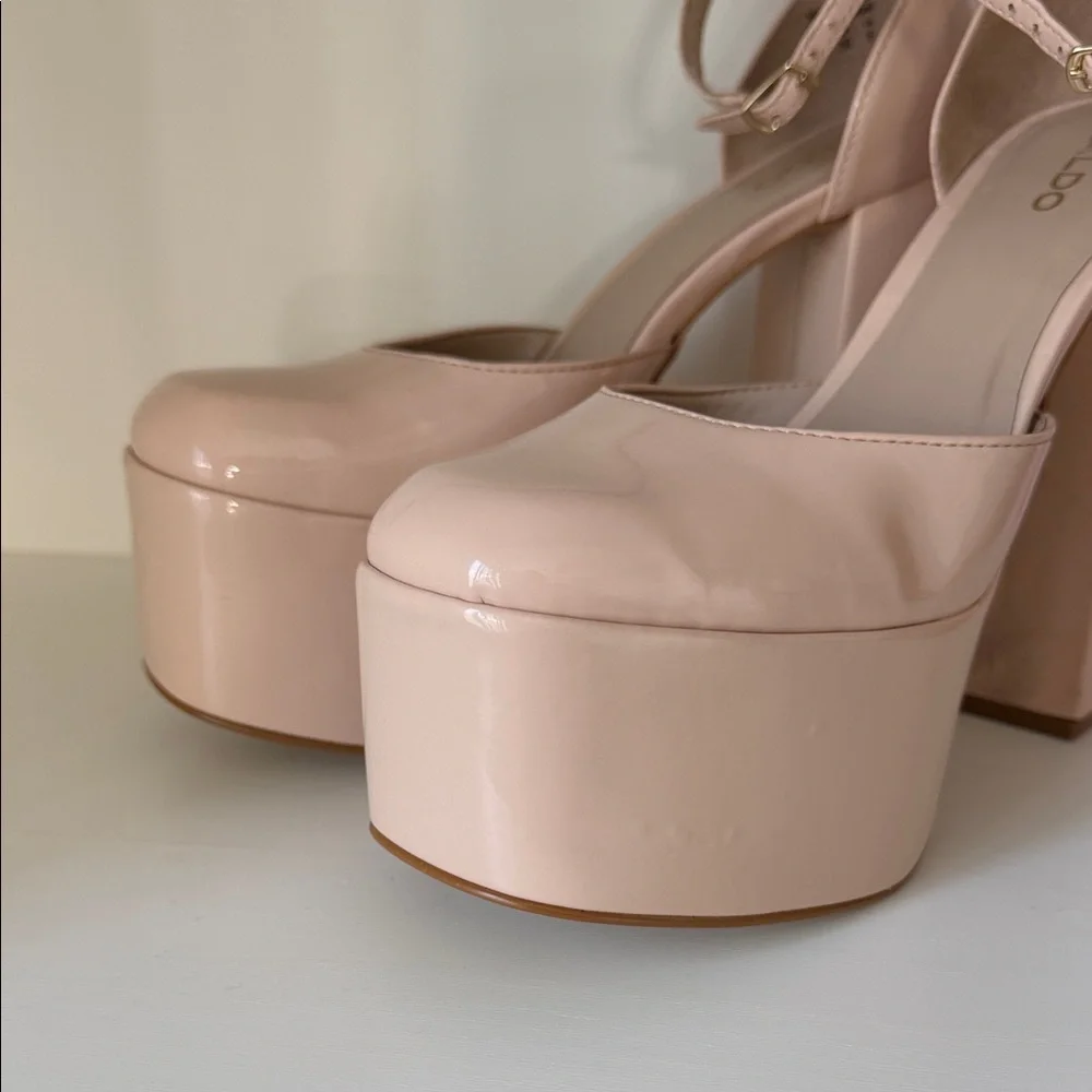 Aldo chic nude