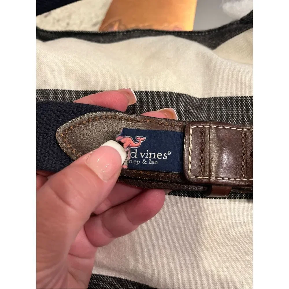 Vineyard Vines gently used